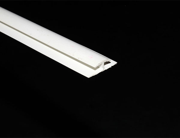 Стыковочный Н-профиль для фартуков из АБС и ХДФ