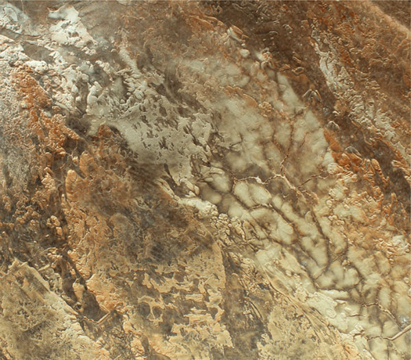 Пример использования защитного воска на декоративной штукатурке