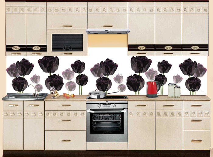 Фартук МДФ F 30 с черными тюльпанами в интерьере