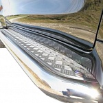 Ступени 76 мм нерж.полиров. с алюм.рифл.вставкой + крепеж Land Cruiser "07-/"12-