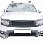 Рено Дастер решетки радиатора.