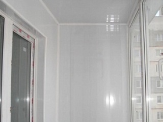 Панели ПВХ белые для потолка, стен, откосов